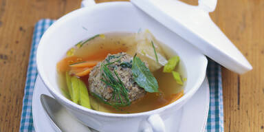 Leberknoedelsuppe