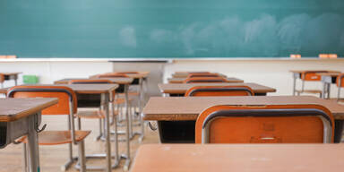 Lehrerin nennt Geimpfte 'Mutanten' - suspendiert