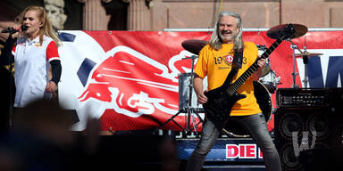 Mega-Eklat bei Bullen-Aufstiegsfeier