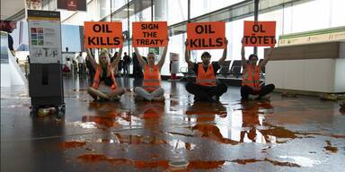 2.Runde: Airport gegen Letzte Generation