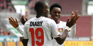 Leverkusen siegt souver&auml;n in Augsburg