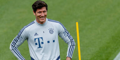 Bayerns 'Lewa' wird zum zweiten Mal Vater