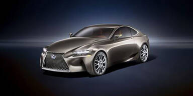 Lexus greift Audi A4 und BMW 3er an