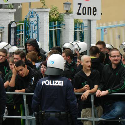 Polizei-Großaufgebot bei Rapid-Innsbruck
