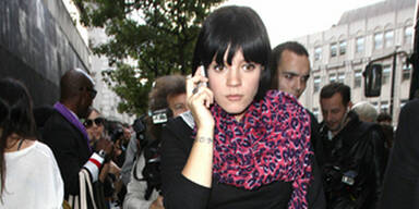 Lily Allen: "Betet für mein Baby"