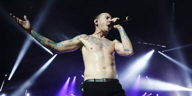 Chester Bennington Linkin Park 960