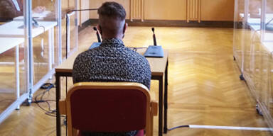 Messerangriff auf Freundin "aus Versehen"