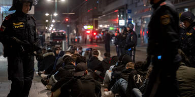 Halloween-Krawalle: Neue Randale angekündigt