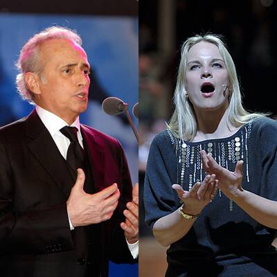 Rihanna - Queen of Downloads