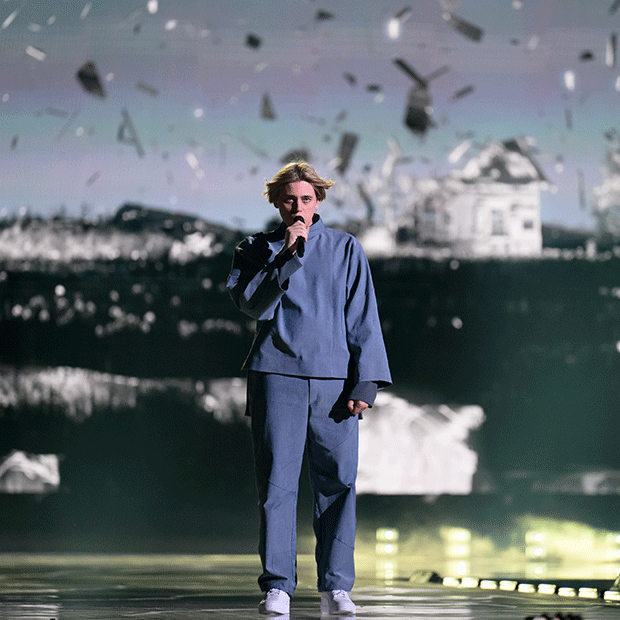 16: Finnland: Erika Vikman, „ICH KOMME“