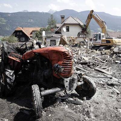 Eine neue Sintflut gefährdet die Aufräumarbeiten 