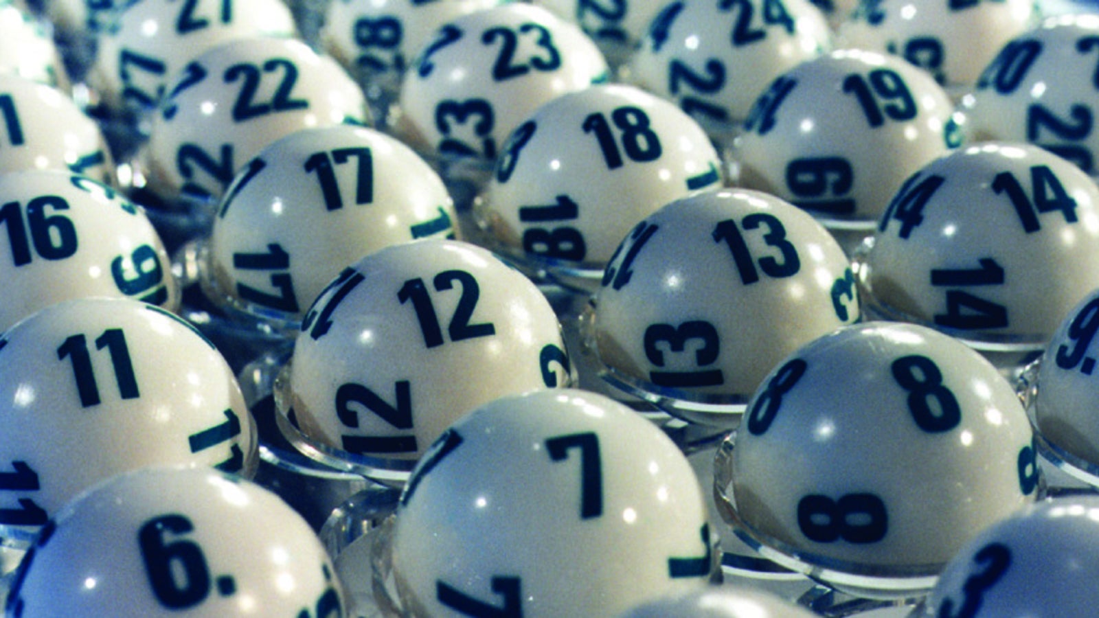 Achter Siebenfachjackpot geknackt: Vier Gewinner teilen sich über 8,5 Millionen Euro — image 1
