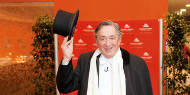 Lugner lässt Lohan pfänden