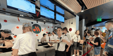 McDonald's-Nachfolger in Russland er&ouml;ffnet