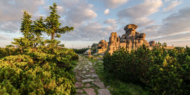 K&ouml;niggr&auml;tz entdecken: Natur, Geschichte und Genuss im Osten B&ouml;hmens
