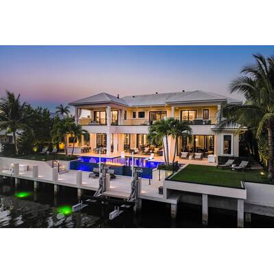 Travis Kelces Off-Season-Villa in Florida