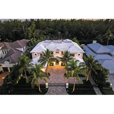 Travis Kelces Off-Season-Villa in Florida