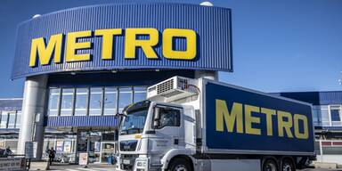 Metro Gesch&auml;ft & LKW