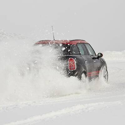 BMW Technic Drive 2013