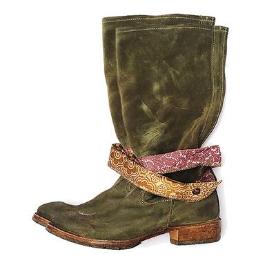 Sexy: Boots bei My­theresa, 659 Euro.