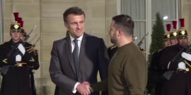 Macron sicher.png