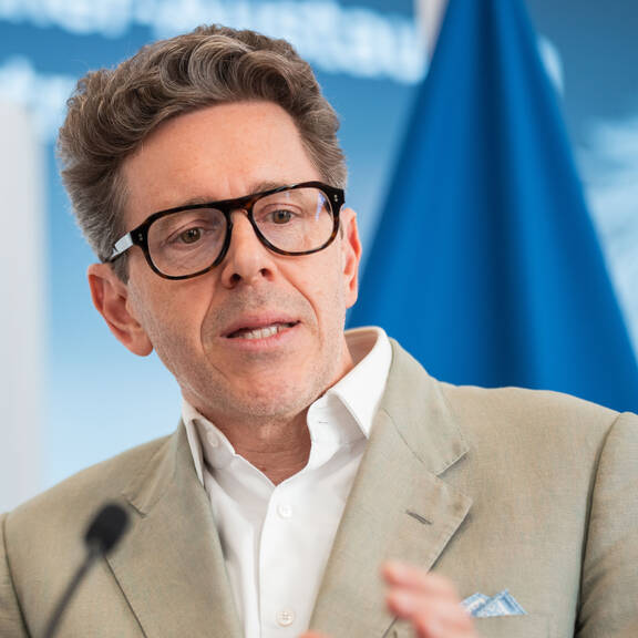 Harald Mahrer nach Polit-Aufstand vor Rücktritt