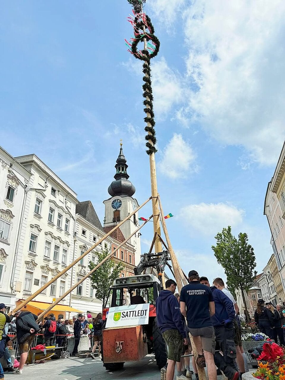Der 34-Meter-Baum in Wels.