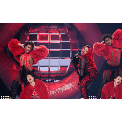 Warten aufs Voting: Nemo performt seinen neuen Song 