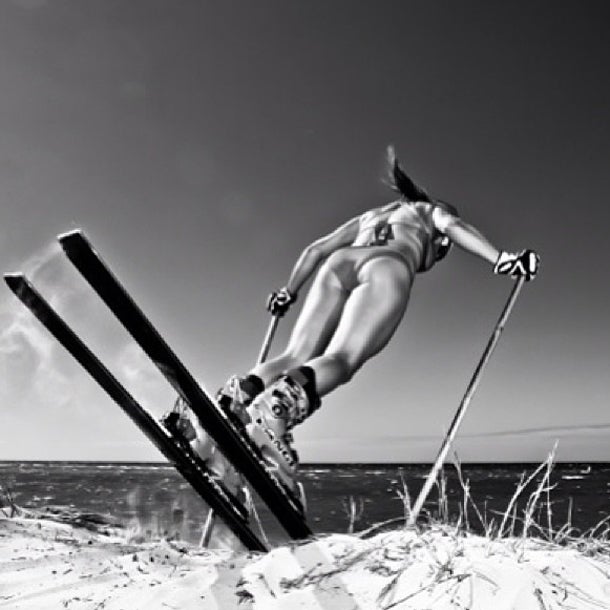Sexy Mancuso! Ski-Training im Bikini