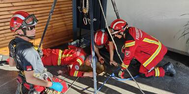 Mann aus Schacht geholt