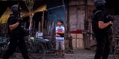 Philippinen: Muslime leihen Christen Hijabs, um vor IS-Terror zu fliehen