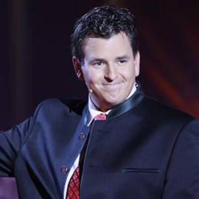 Rihanna - Queen of Downloads