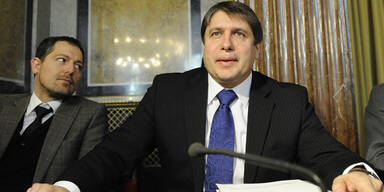 Graf Ali macht Ausschuss zur Farce