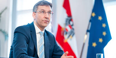 Bezirks-Aufstand: Kritik an eingefrorenen Budgets