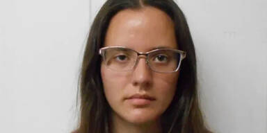 Lehrerin hat Sex mit Schüler (15) – und kommt mit Mini-Strafe davon