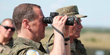 Medwedew postet Foto &ndash; und macht sich l&auml;cherlich