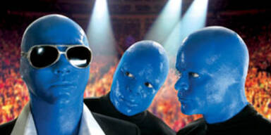 Megastar-World-Tour-Shot