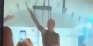 Melanie M&uuml;ller Hitlergru&szlig;