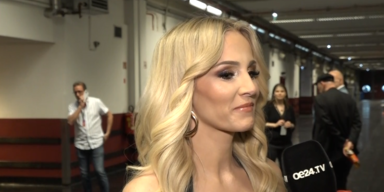 Melissa Naschenweng.PNG