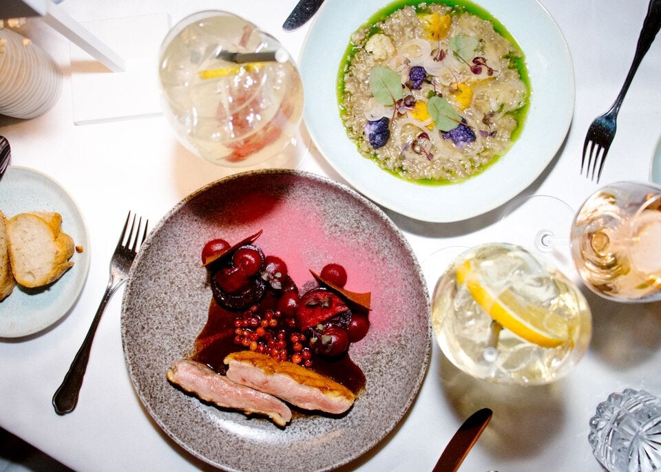 Rote Ente mit Preiselbeer-Jus.