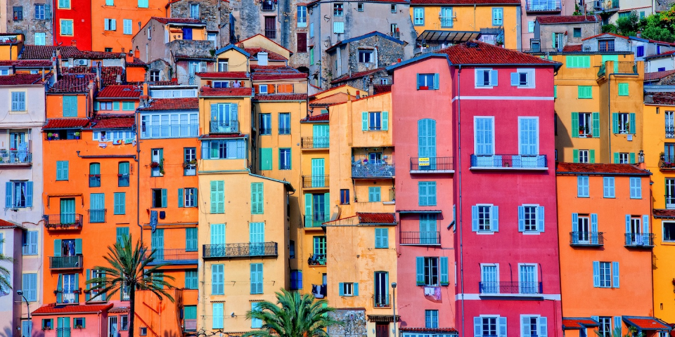 Fünf bunte Reiseziele für gute Laune