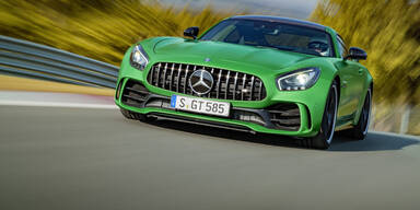 Mercedes greift mit dem AMG GT R an