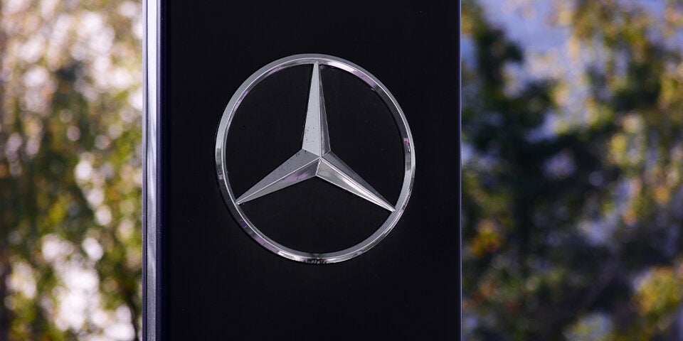 Mega-Absturz: Gewinn bei Mercedes bricht dramatisch ein