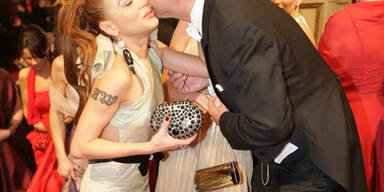 Walzer gegen die Krise