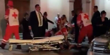 Br&auml;utigam unmittelbar nach der Hochzeit erschossen