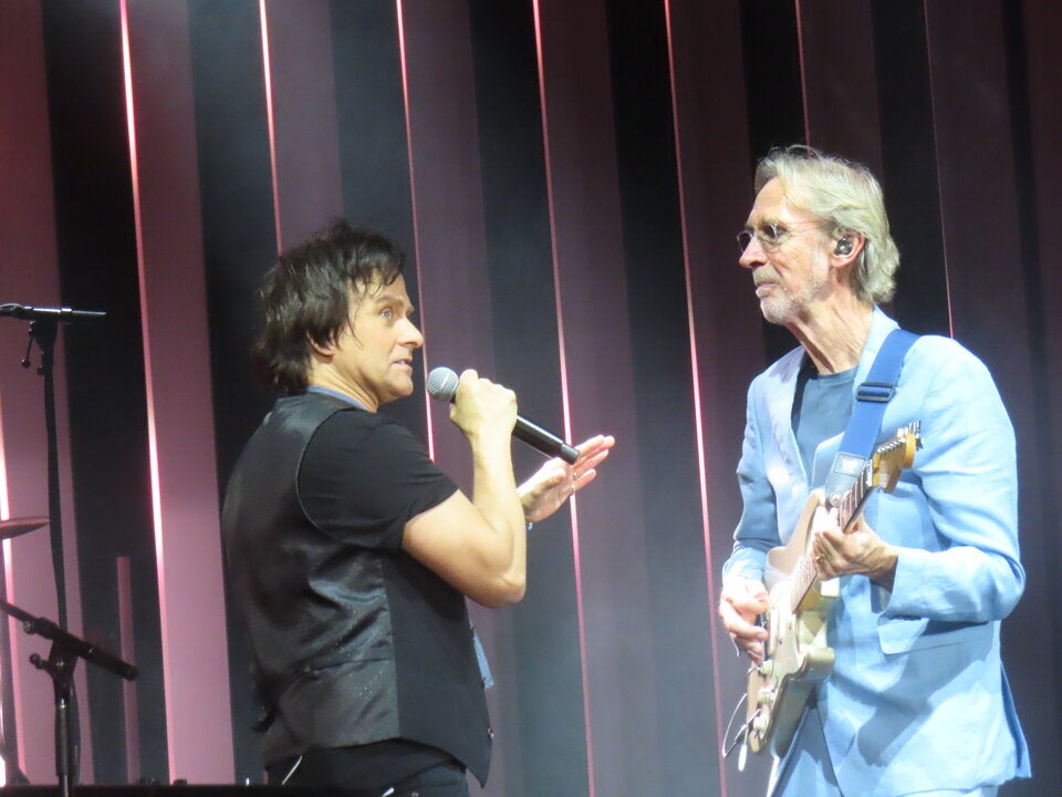 Mike and the Mechanics: Hit-Feuerwerk mit Hüft-Bruch