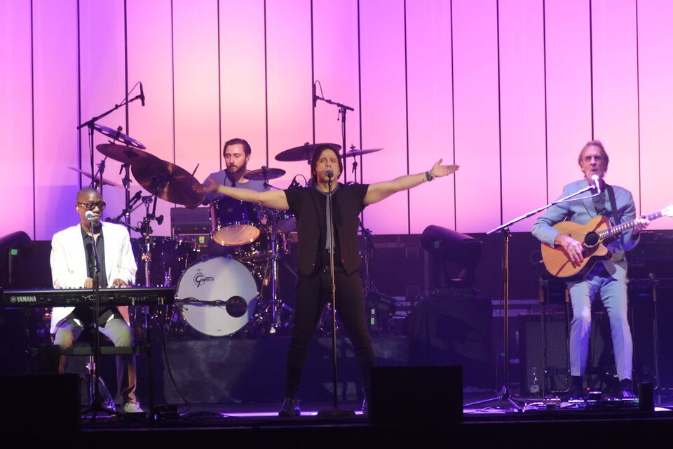 Mike and the Mechanics: Hit-Feuerwerk mit Hüft-Bruch