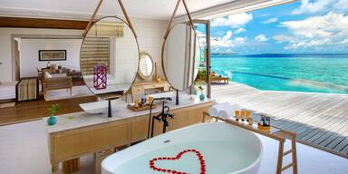 Milaidhoo Malidves Ocean Residence Bathroom