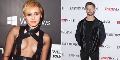 Miley Cyrus angelt sich Arnie-Sohn