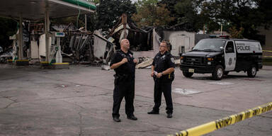 Schwarzer Ex-Polizist in Milwaukee wegen Totschlags angeklagt